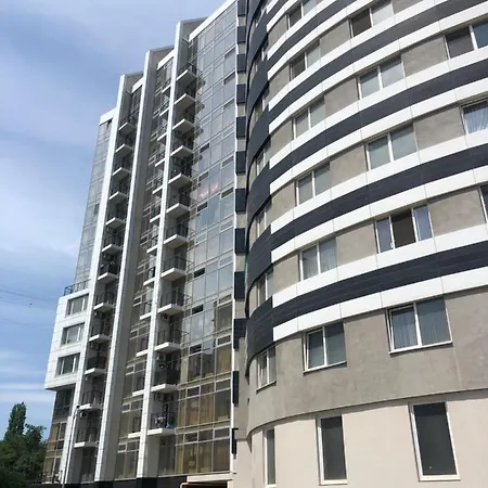 3-х комнатная квартира, у моря с евроремонтом, в доме укрытие, 4 этаж Odessa