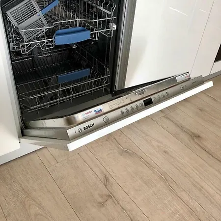 3-х комнатная квартира, у моря с евроремонтом Apartment Odesa